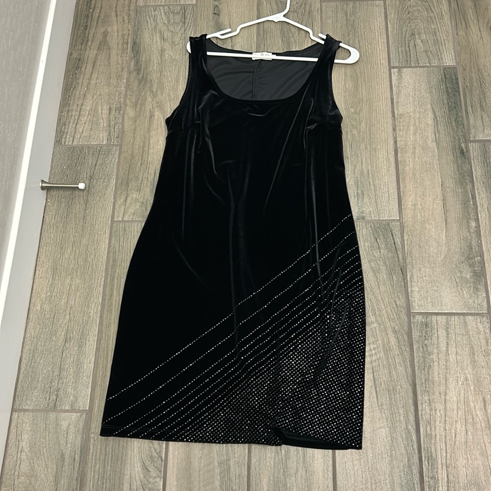 CDC velvet dress